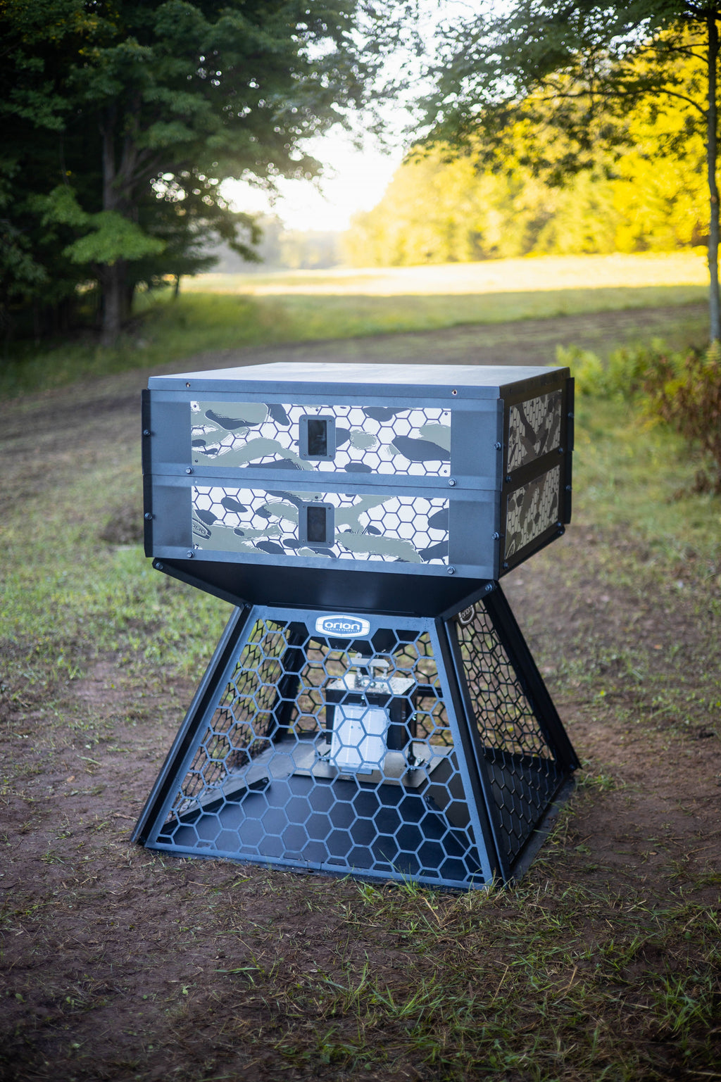 750lbs -  Orion Modular Stand and Fill Deer Feeder